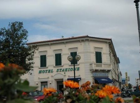 Hotel Stazione Livorno Eksteriør billede
