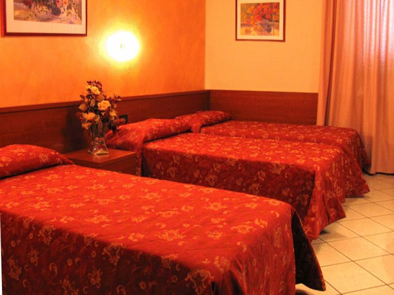Hotel Stazione Livorno Eksteriør billede