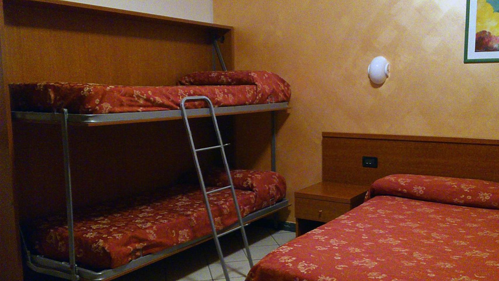 Hotel Stazione Livorno Eksteriør billede